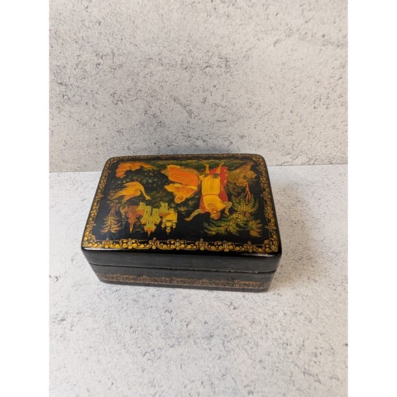 Palekh Russian Lacquer Box “Gvidon” – Hand-Painted, Signed Kornilova, 1992, Cert - Picture 4 of 10
